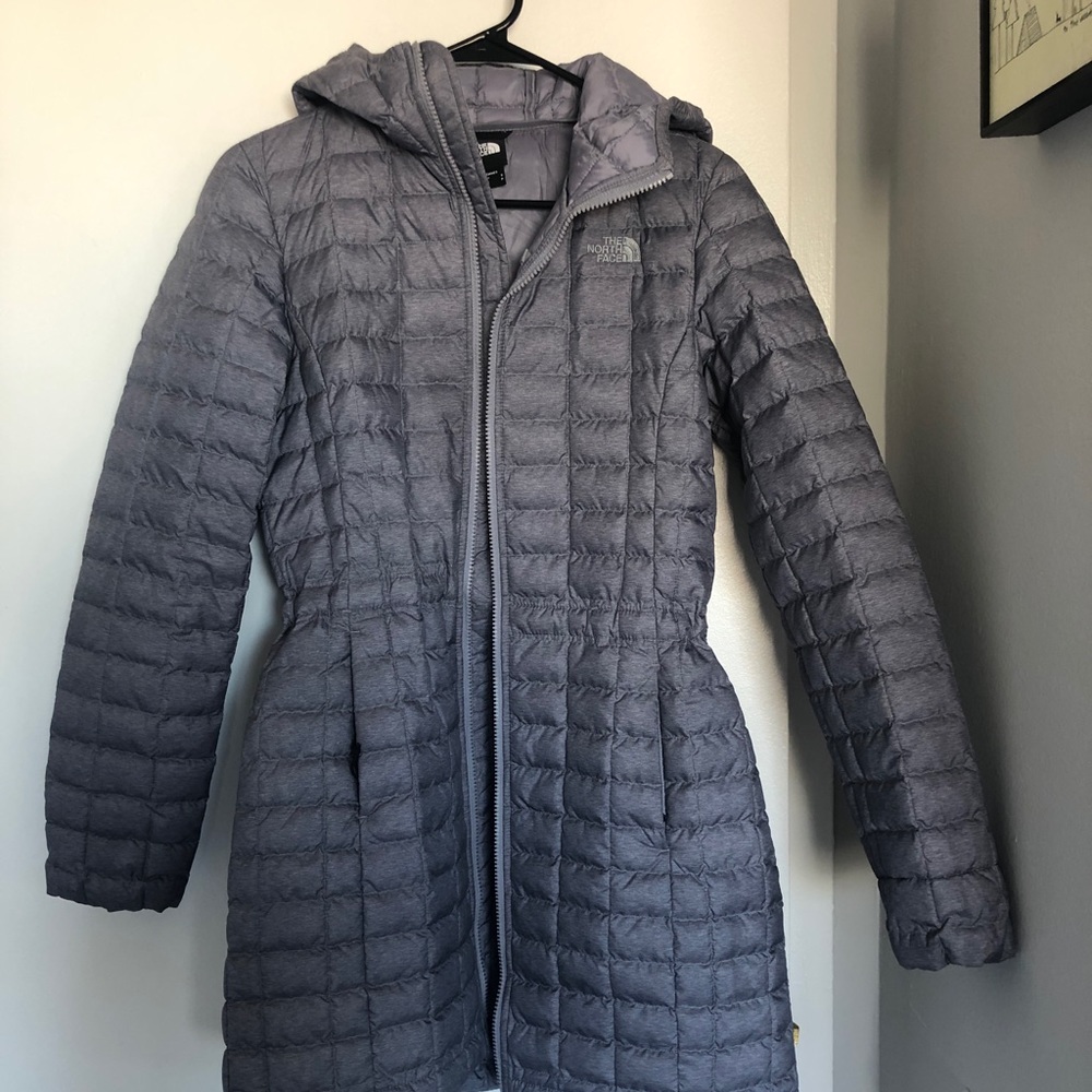 North face puffer jacket
